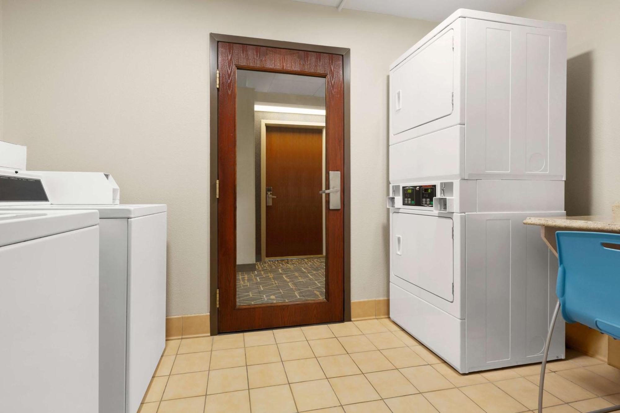 Hampton Inn Denver-West/Golden Ngoại thất bức ảnh